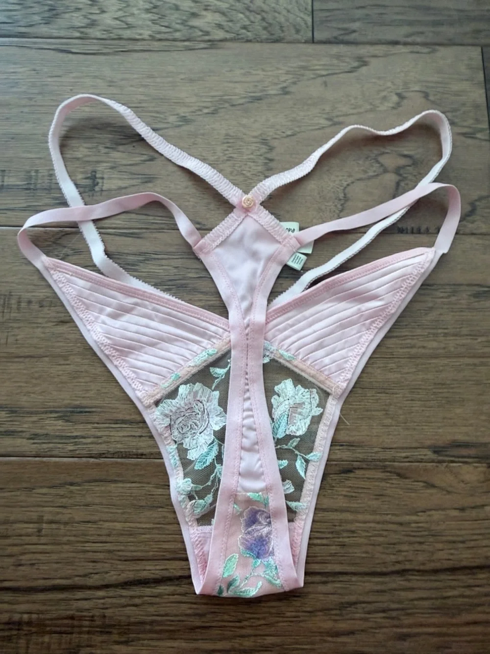 For Love And Lemons Blush Pink Floral Embroidered Thong NWOT - Picture 3 of 3